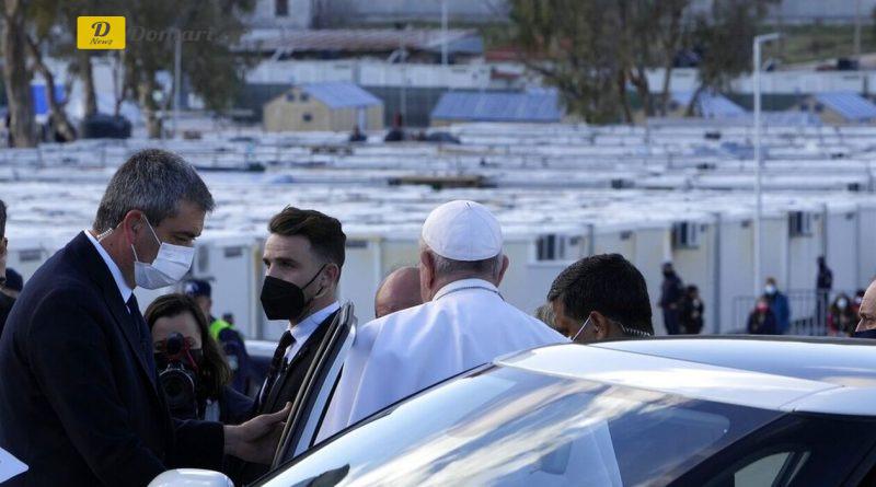 البابا فرنسيس يصل إلى مخيم المهاجرين في جزيرة ليسبوس اليونانية