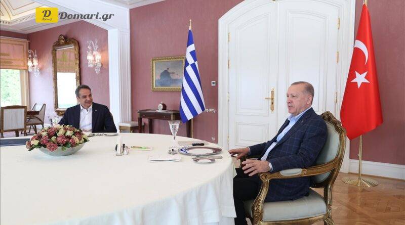 أردوغان وميتسوتاكيس يبحثان العلاقات التركية اليونانية وقضايا دولية