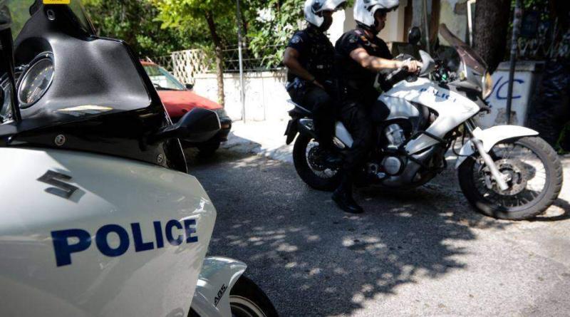 اعتقال امرأة تبلغ من العمر 36 عاما في ضاحية أليموس بجنوب أتيكا